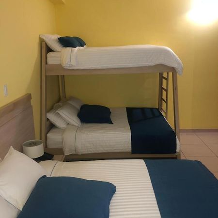 Hostel Paradise St Santa Marta  Luaran gambar